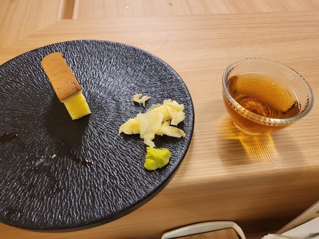 Dessert — plum tea and Japanese castella