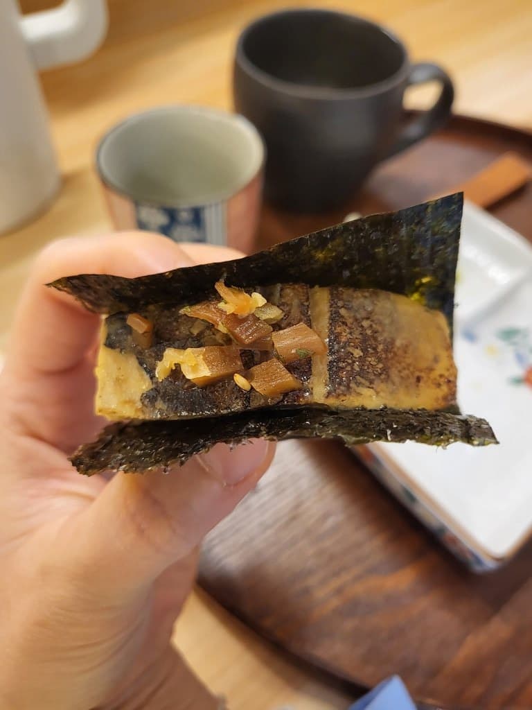 Shime saba — marinated mackerel in nori